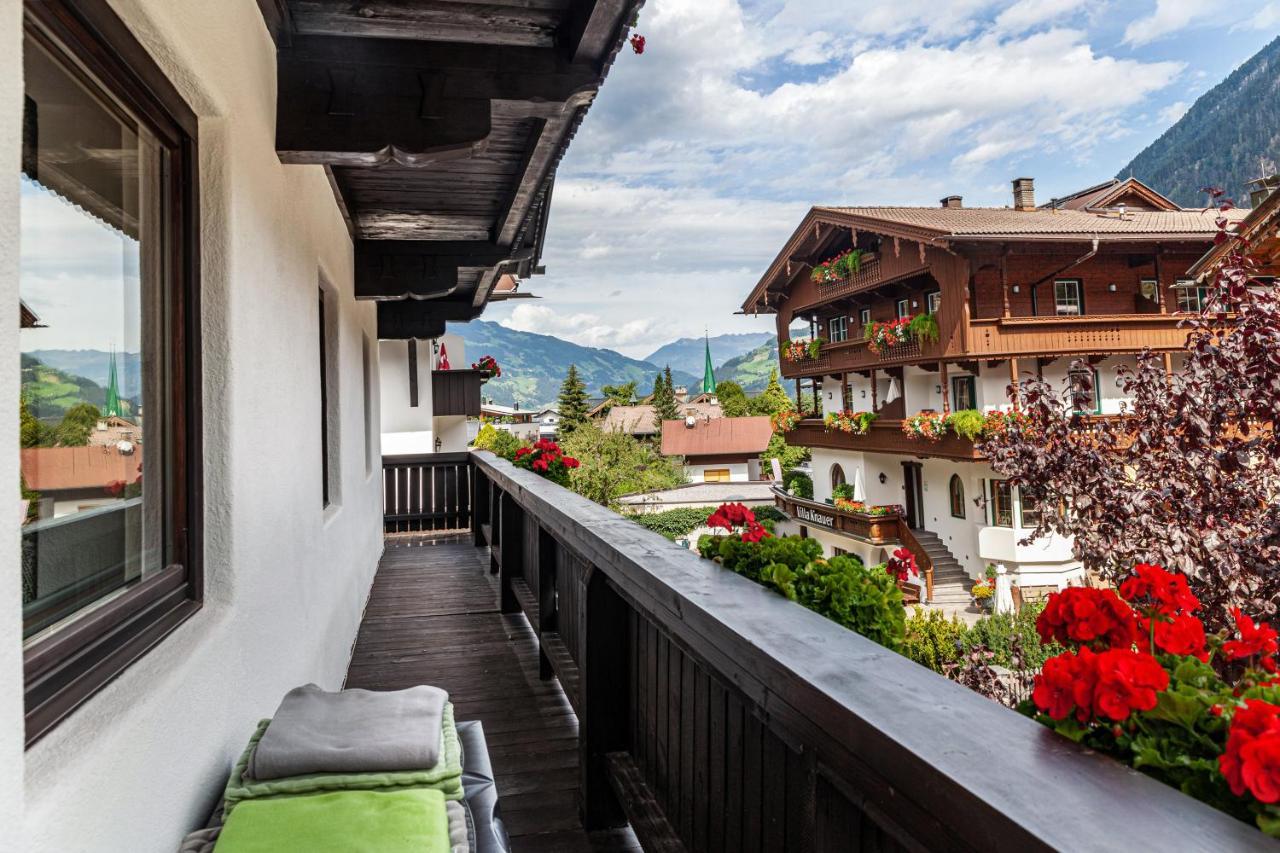 Ferienwohnung Galerie Kaiser Mayrhofen Esterno foto