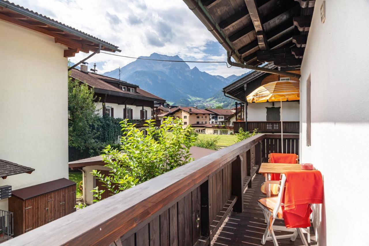 Ferienwohnung Galerie Kaiser Mayrhofen Esterno foto